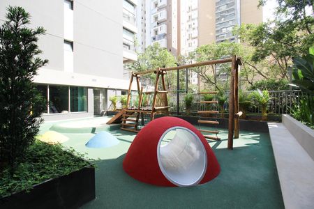 Studio à venda com 26m², 1 quarto e sem vaga Studio à venda com 26m², 1 quarto e sem vagaÁrea comum - Playground