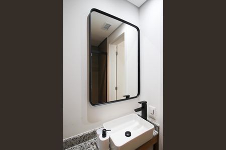 Studio à venda com 26m², 1 quarto e sem vaga Studio à venda com 26m², 1 quarto e sem vagaBanheiro