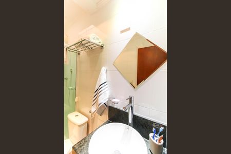 Casa de condomínio à venda com 148m², 3 quartos e 3 vagasBanheiro da Suíte 2