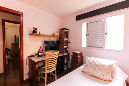 Quarto 1 - Suíte de casa de condomínio à venda com 3 quartos, 148m² em Vila Bertioga, São Paulo