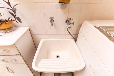 Casa de condomínio à venda com 148m², 3 quartos e 3 vagasÁrea de Serviço