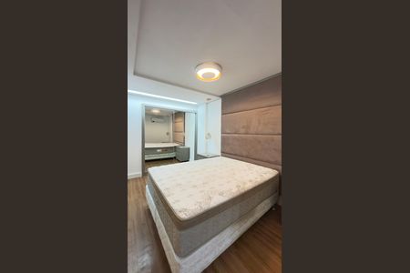 Apartamento para alugar com 115m², 3 quartos e 2 vagas