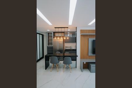Apartamento para alugar com 115m², 3 quartos e 2 vagas