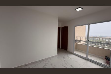 Sala de apartamento para alugar com 2 quartos, 45m² em Setor Faicalville, Goiânia