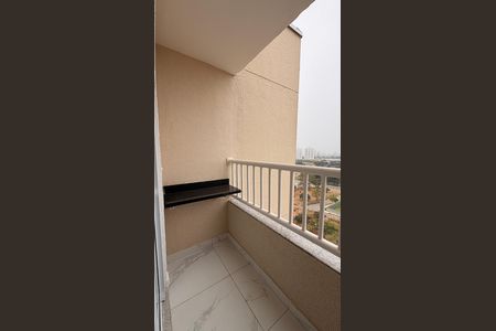 Apartamento para alugar com 45m², 2 quartos e 1 vagaSacada