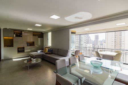 Apartamento à venda com 125m², 3 quartos e 2 vagasSala