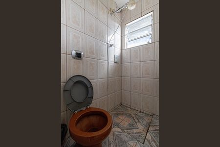 Casa à venda com 250m², 5 quartos e 1 vaga Casa à venda com 250m², 5 quartos e 1 vagaBanheiro 2