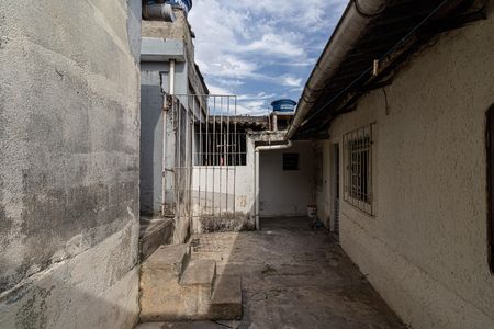 Casa à venda com 250m², 5 quartos e 1 vaga Casa à venda com 250m², 5 quartos e 1 vagaCasa 2 Quintal