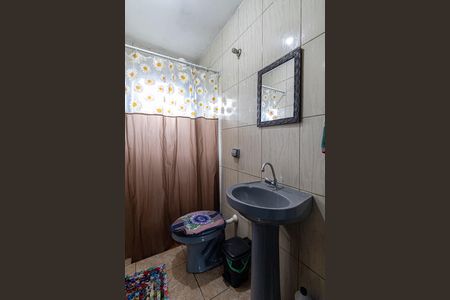 Casa à venda com 250m², 5 quartos e 1 vaga Casa à venda com 250m², 5 quartos e 1 vagaBanheiro