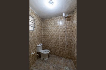 Casa à venda com 250m², 5 quartos e 1 vaga Casa à venda com 250m², 5 quartos e 1 vagaCasa 2 Banheiro