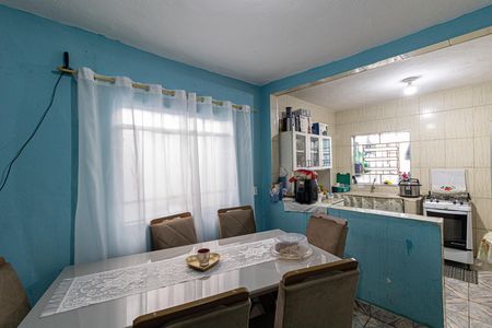 Casa à venda com 250m², 5 quartos e 1 vaga Casa à venda com 250m², 5 quartos e 1 vagaCozinha