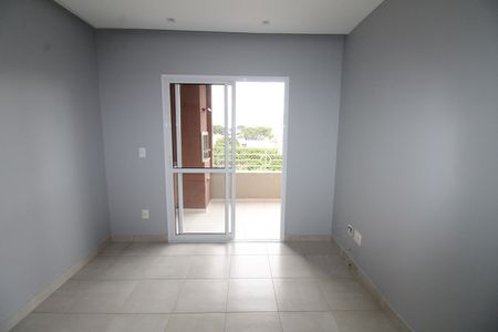 Sala de apartamento para alugar com 2 quartos, 121m² em Parque Industrial, São José dos Campos