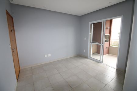 Sala de apartamento para alugar com 2 quartos, 121m² em Parque Industrial, São José dos Campos