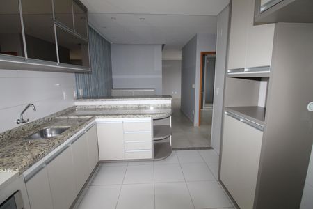 Apartamento para alugar com 121m², 2 quartos e 1 vagaCozinha