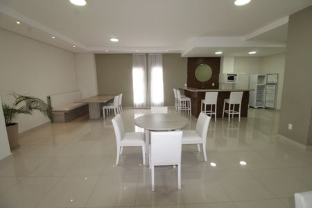 Apartamento para alugar com 121m², 2 quartos e 1 vagaÁrea comum - Salão de festas