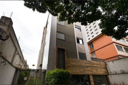 Apartamento à venda com 38m², 1 quarto e 1 vaga Apartamento à venda com 38m², 1 quarto e 1 vagaFachada