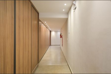 Apartamento à venda com 38m², 1 quarto e 1 vaga Apartamento à venda com 38m², 1 quarto e 1 vagaEntrada