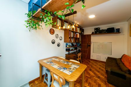 Apartamento à venda com 64m², 1 quarto e sem vaga Apartamento à venda com 64m², 1 quarto e sem vagaSala