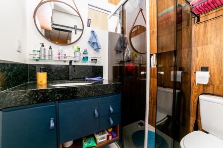 Apartamento à venda com 64m², 1 quarto e sem vaga Apartamento à venda com 64m², 1 quarto e sem vagaBanheiro da Suíte