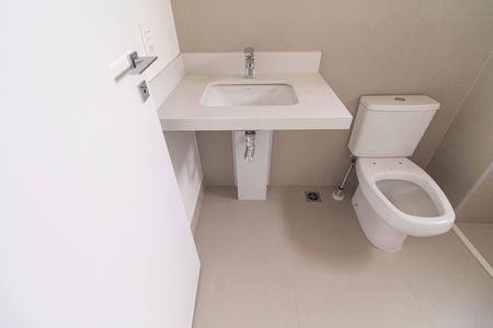 Apartamento para alugar com 115m², 3 quartos e 2 vagas Apartamento para alugar com 115m², 3 quartos e 2 vagasBanheiro da Suíte 1