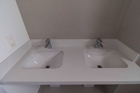 Apartamento para alugar com 115m², 3 quartos e 2 vagas Apartamento para alugar com 115m², 3 quartos e 2 vagasBanheiro da Suíte 2