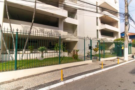 Apartamento à venda com 90m², 2 quartos e 1 vaga Apartamento à venda com 90m², 2 quartos e 1 vagaFachada
