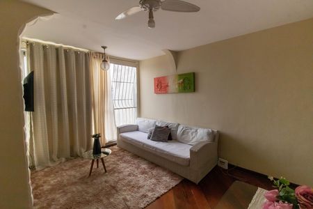 Apartamento à venda com 90m², 2 quartos e 1 vaga Apartamento à venda com 90m², 2 quartos e 1 vagaSala