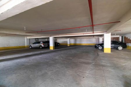 Apartamento à venda com 90m², 2 quartos e 1 vaga Apartamento à venda com 90m², 2 quartos e 1 vagaÁrea comum