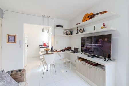 Apartamento à venda com 37m², 1 quarto e sem vaga Apartamento à venda com 37m², 1 quarto e sem vagaSala