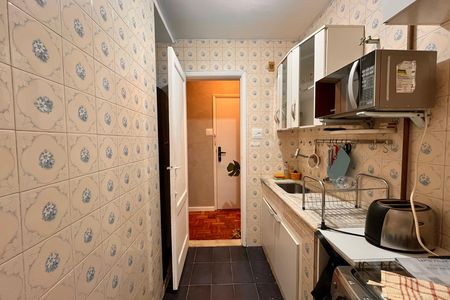 Apartamento para alugar com 60m², 2 quartos e sem vaga Apartamento para alugar com 60m², 2 quartos e sem vagaCozinha