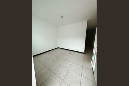 Casa para alugar com 4 quartos, 300m² em Fonte Grande, Contagem