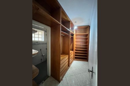 Casa para alugar com 4 quartos, 300m² em Fonte Grande, Contagem