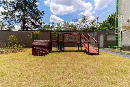 Apartamento à venda com 34m², 2 quartos e sem vaga Apartamento à venda com 34m², 2 quartos e sem vaga Área comum - Playground 1