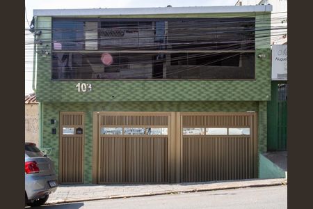 Casa para alugar com 60m², 2 quartos e sem vagaFachada