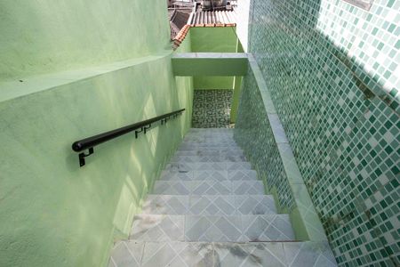 Casa para alugar com 60m², 2 quartos e sem vagaEscada