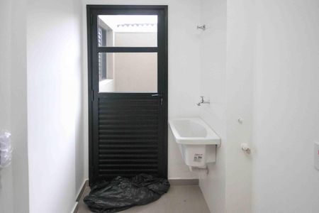 Área de Serviço de apartamento para alugar com 1 quarto, 27m² em Vila Alpina, São Paulo