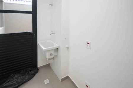 Área de Serviço de apartamento para alugar com 1 quarto, 27m² em Vila Alpina, São Paulo