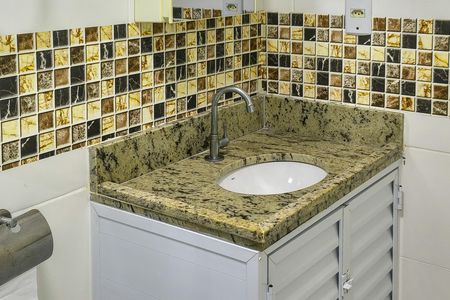 Apartamento para alugar com 88m², 2 quartos e 1 vaga Apartamento para alugar com 88m², 2 quartos e 1 vagaBanheiro da Suíte