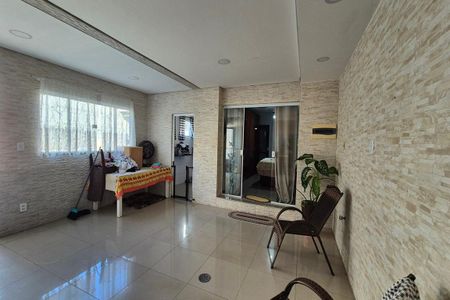 Casa para alugar com 400m², 4 quartos e 8 vagas Casa para alugar com 400m², 4 quartos e 8 vagasÁrea comum