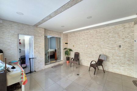 Casa para alugar com 400m², 4 quartos e 8 vagas Casa para alugar com 400m², 4 quartos e 8 vagasÁrea comum