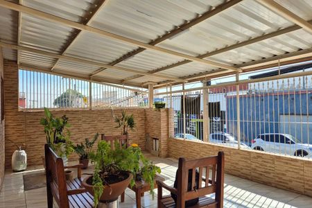 Varanda da Sala  de casa à venda com 4 quartos, 400m² em Vila Rica, Campinas