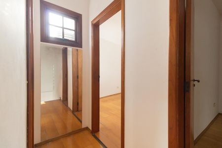 Corredor de casa à venda com 3 quartos, 103m² em Cursino, São Paulo