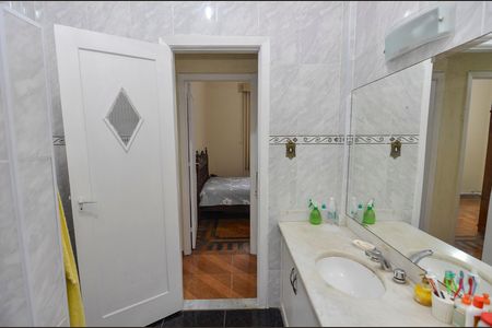 Apartamento para alugar com 90m², 3 quartos e 1 vaga Apartamento para alugar com 90m², 3 quartos e 1 vagaBanheiro