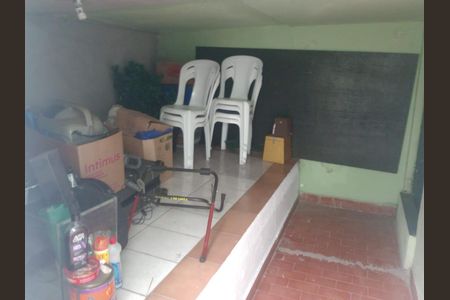 Casa à venda com 273m², 4 quartos e 3 vagasAREA INTERNA