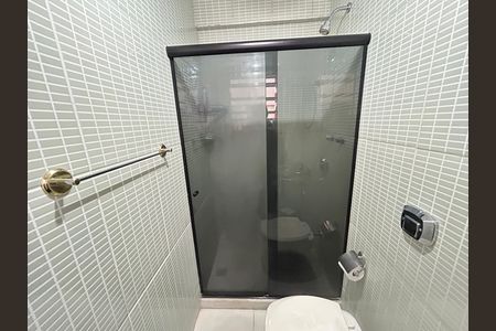 Apartamento à venda com 75m², 2 quartos e 1 vagaBanheiro da Suíte