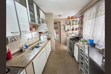 Apartamento à venda com 75m², 2 quartos e 1 vagaCozinha