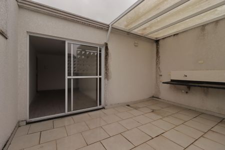 Apartamento à venda com 90m², 2 quartos e 1 vagaÁrea de Serviço