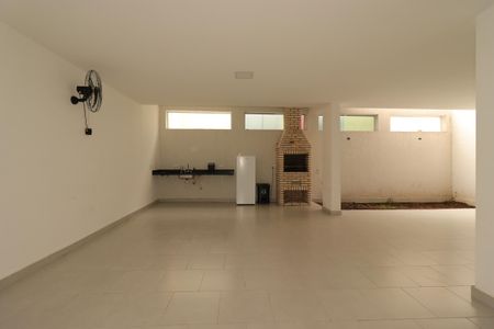 Apartamento à venda com 90m², 2 quartos e 1 vagaÁrea Comum - Salão de Festa