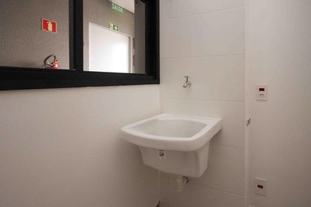 Apartamento para alugar com 35m², 2 quartos e 1 vaga Apartamento para alugar com 35m², 2 quartos e 1 vagaÁrea de Serviço
