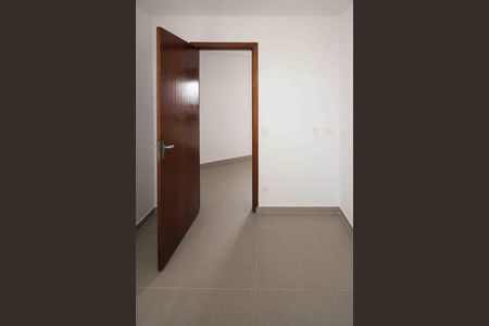 Apartamento para alugar com 42m², 2 quartos e 1 vaga Apartamento para alugar com 42m², 2 quartos e 1 vagaQuarto